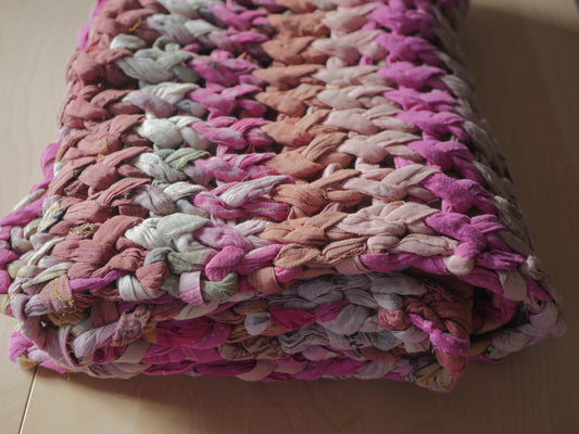 ASMA // chunky knit blanket