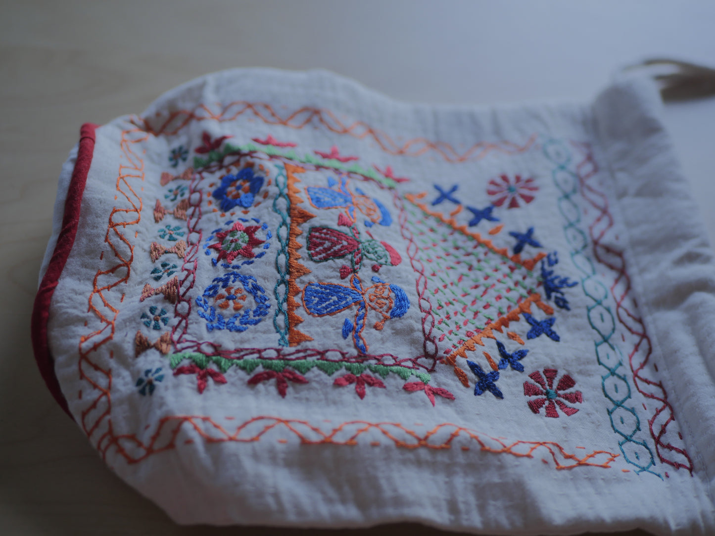 BONDHURA // medium embroidered pouch