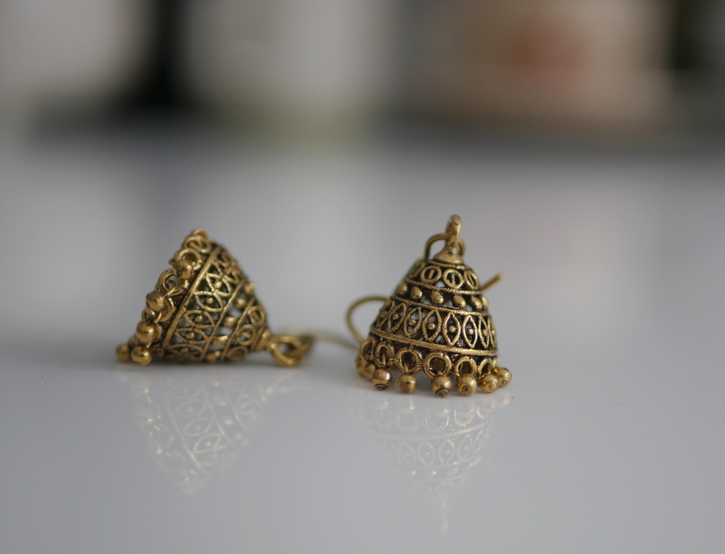 MADHURI // small jhumka earrings