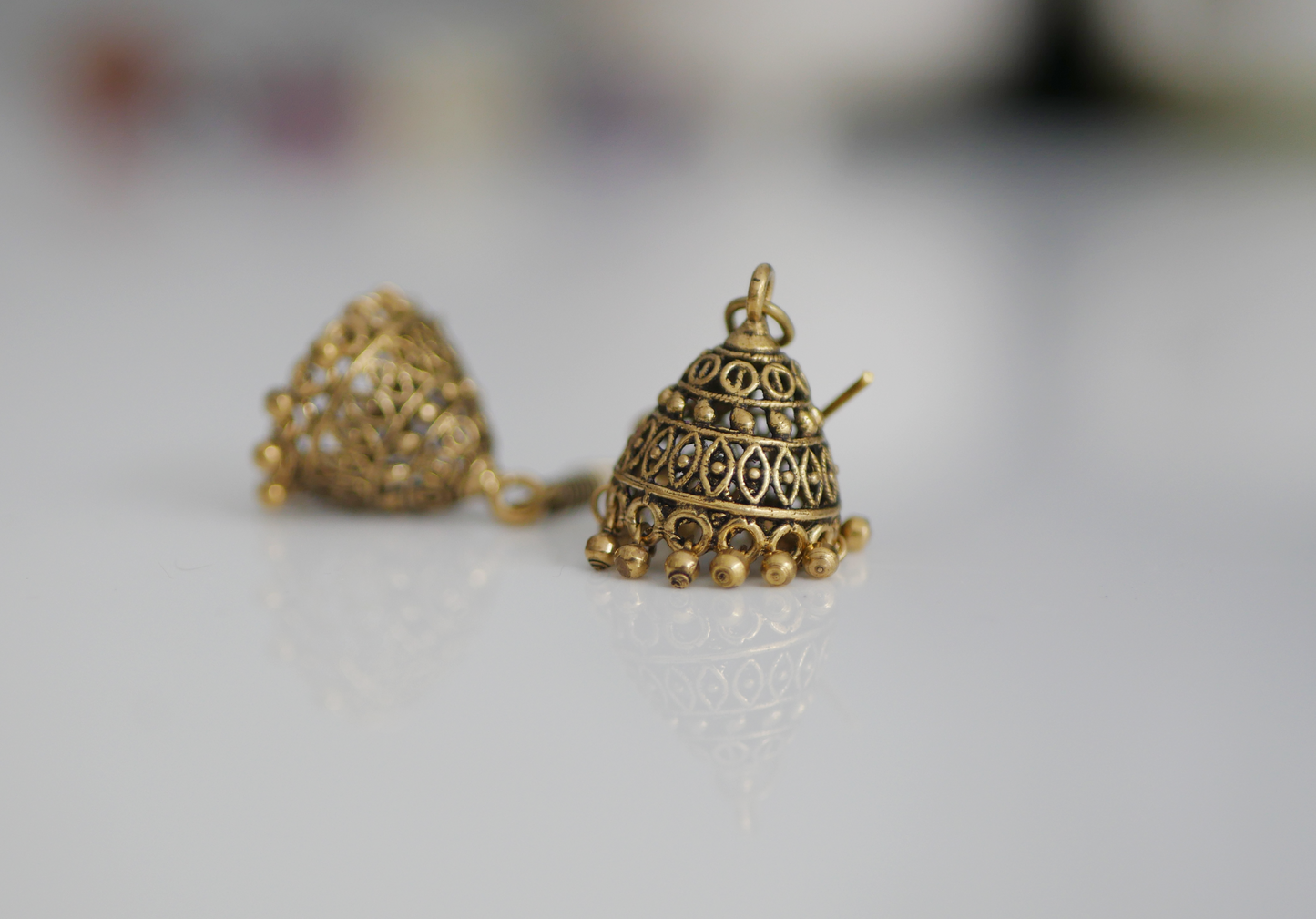 MADHURI // small jhumka earrings