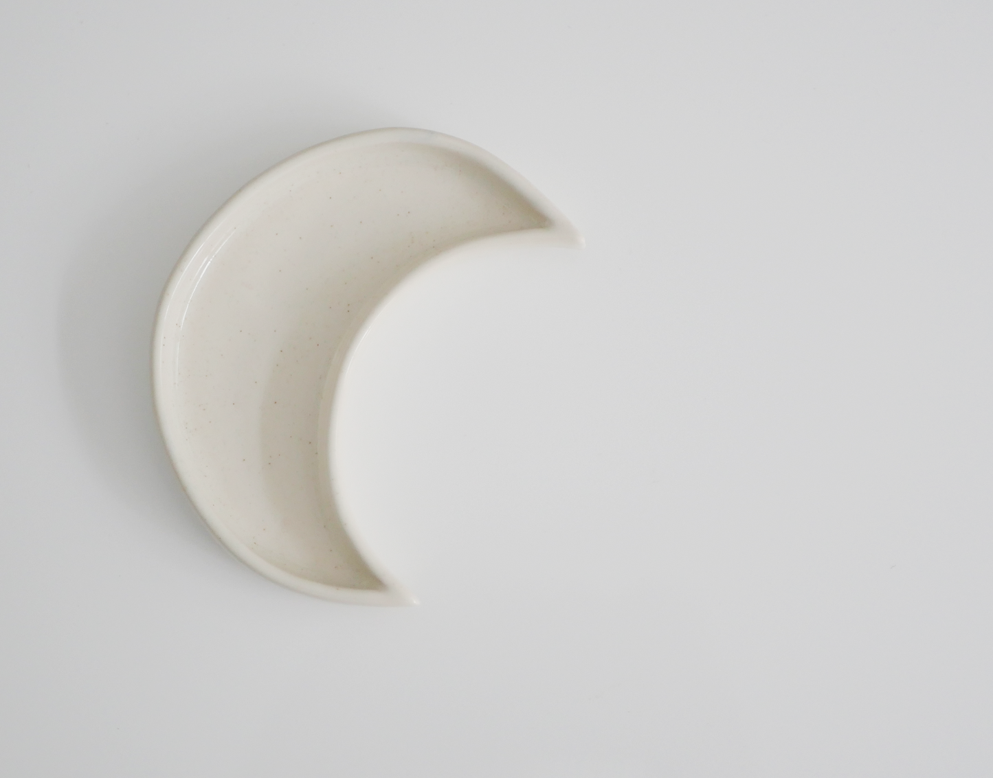 SELENE // ceramic dish