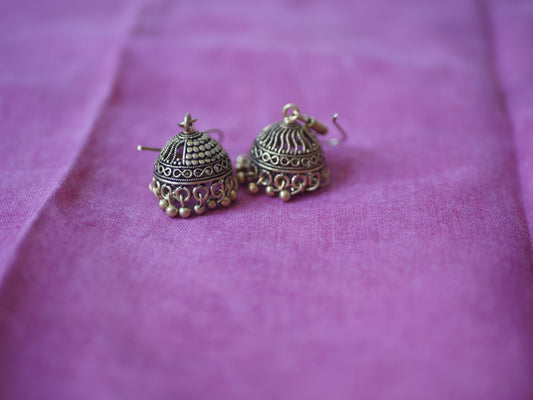 PARO // small jhumka earrings